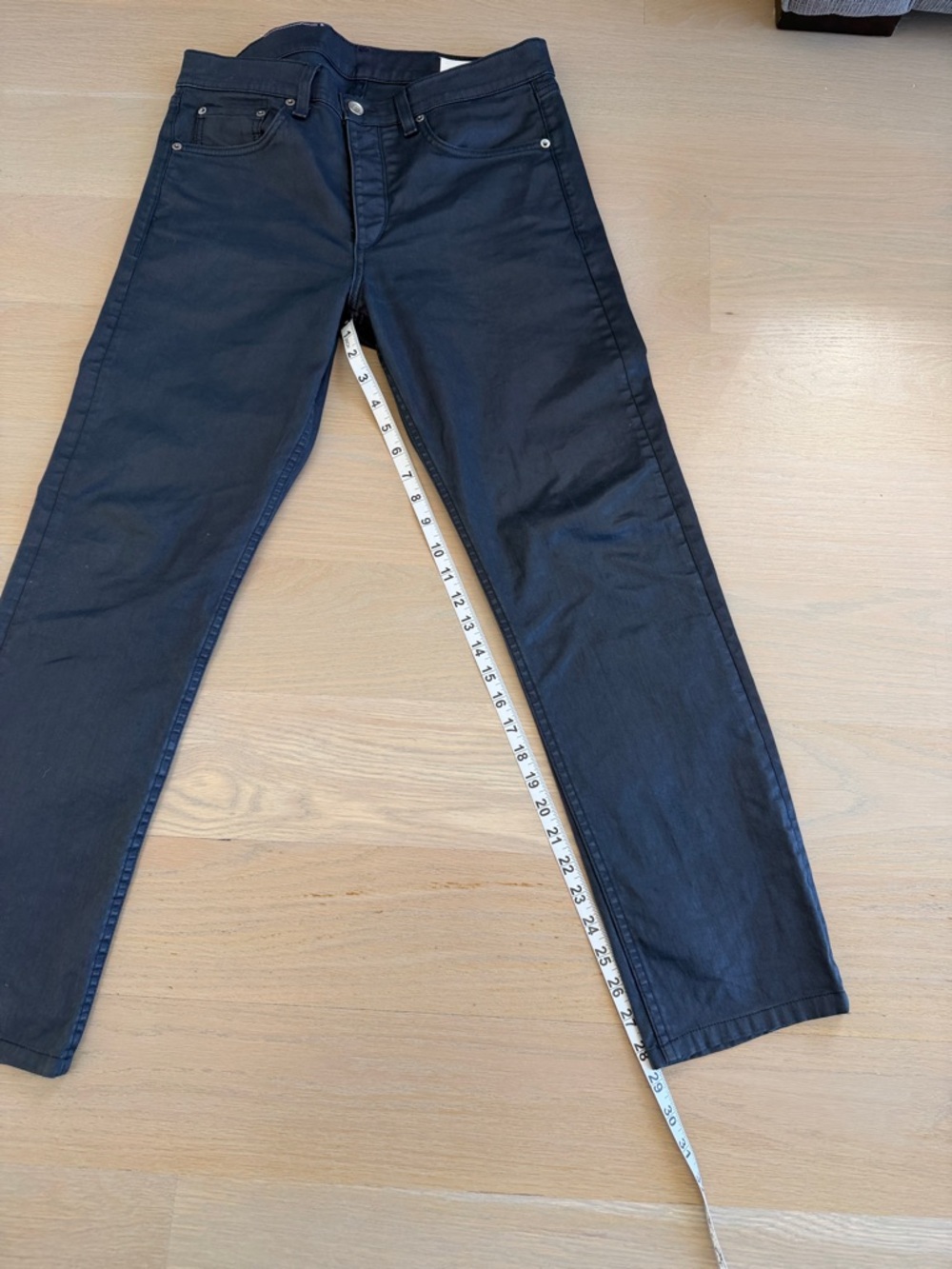 Rag & Bone Coated Jeans 31x32 - Picture 9 of 9